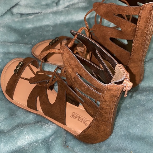 Carlos Santana Toya Gladiator Sandal - Picture 8 of 9
